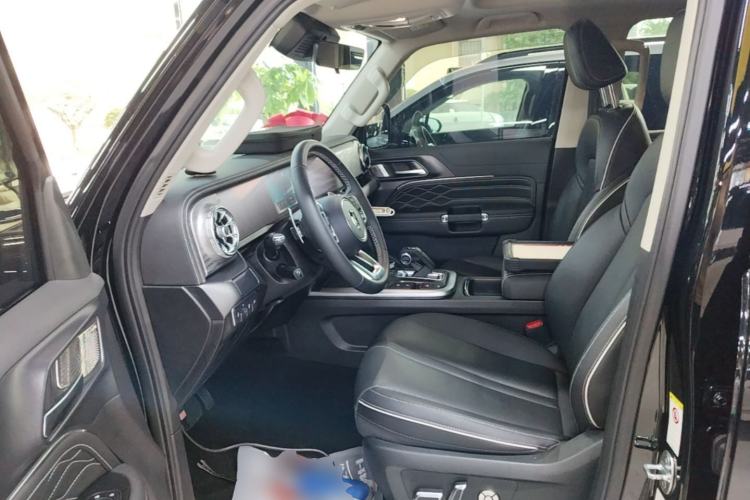 Used Tank 300 2023 Off-Road Edition 2.0T Conqueror Left Front Seat