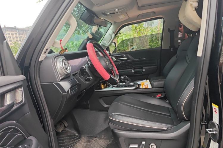Used Tank 300 2023 Off-Road Edition 2.0T Conqueror Left Front Seat
