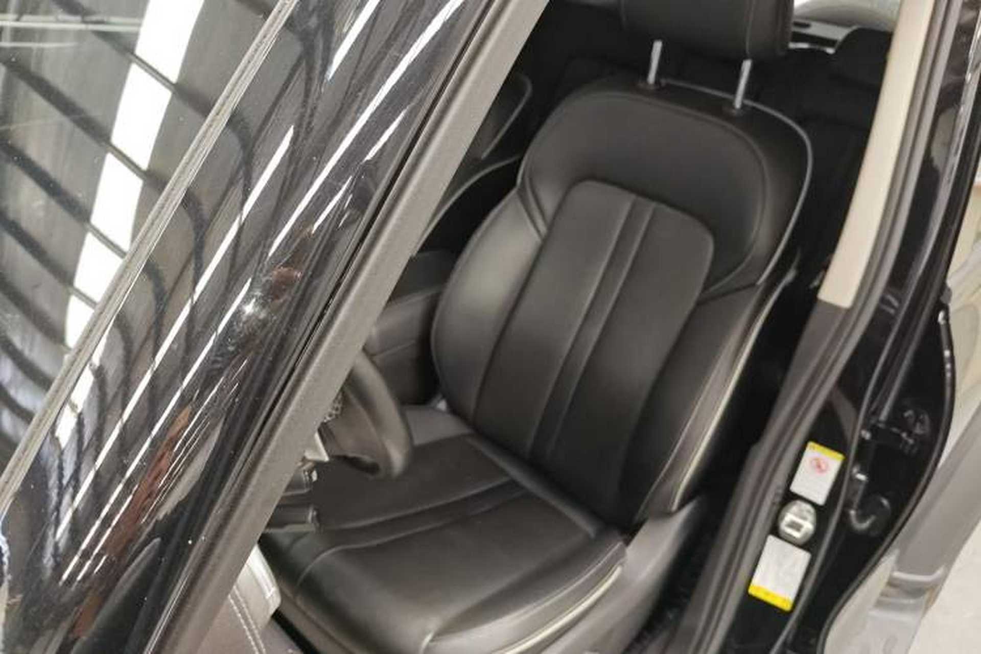 Used Tank 300 2023 Off-Road Edition 2.0T Conqueror Left Front Seat