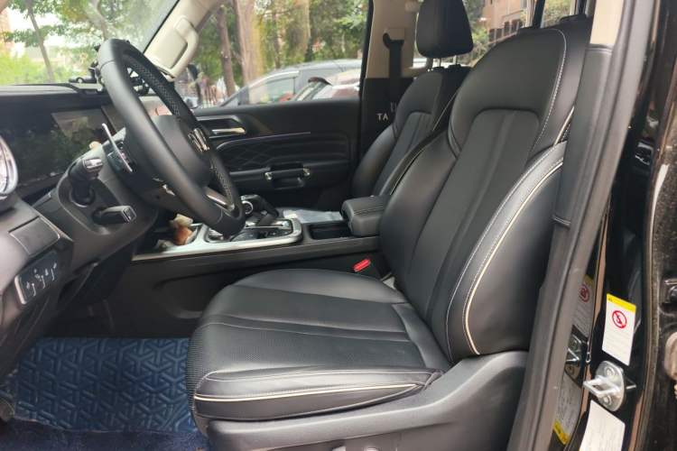 Used Tank 300 2023 2.0T Iron Rider 02 Left Front Seat