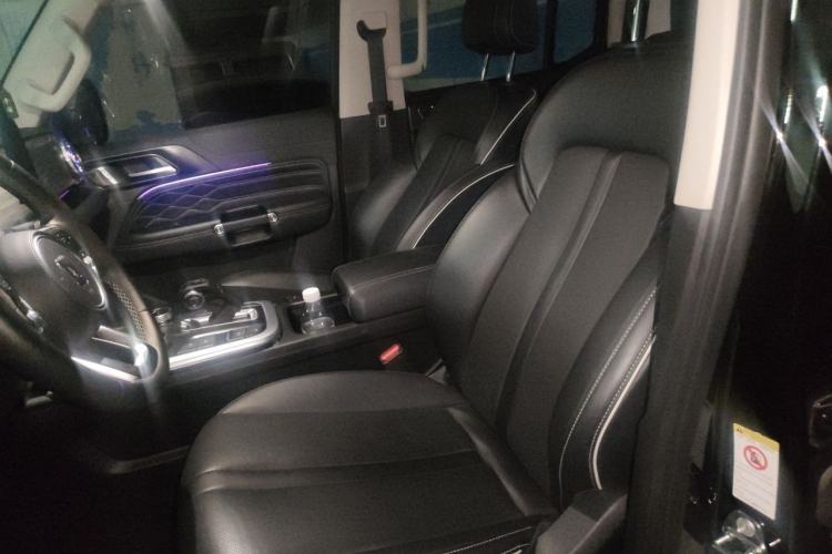 Used Tank 300 2023 City Edition 2.0T—Stylish as Ever Left Front Seat