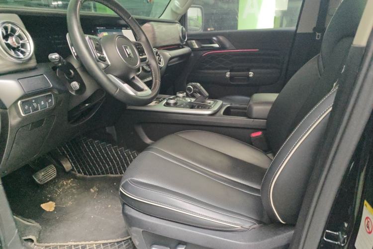Used Tank 300 2023 Off-Road Edition 2.0T Conqueror Left Front Seat