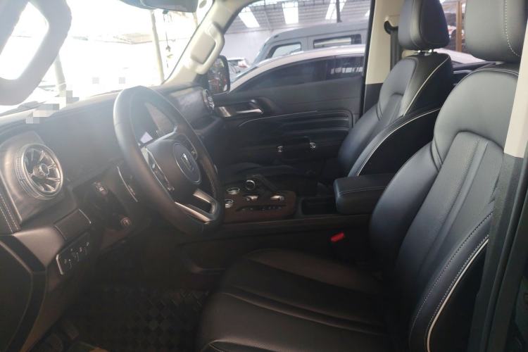Used Tank 300 2023 Off-Road Edition 2.0T Conqueror Left Front Seat