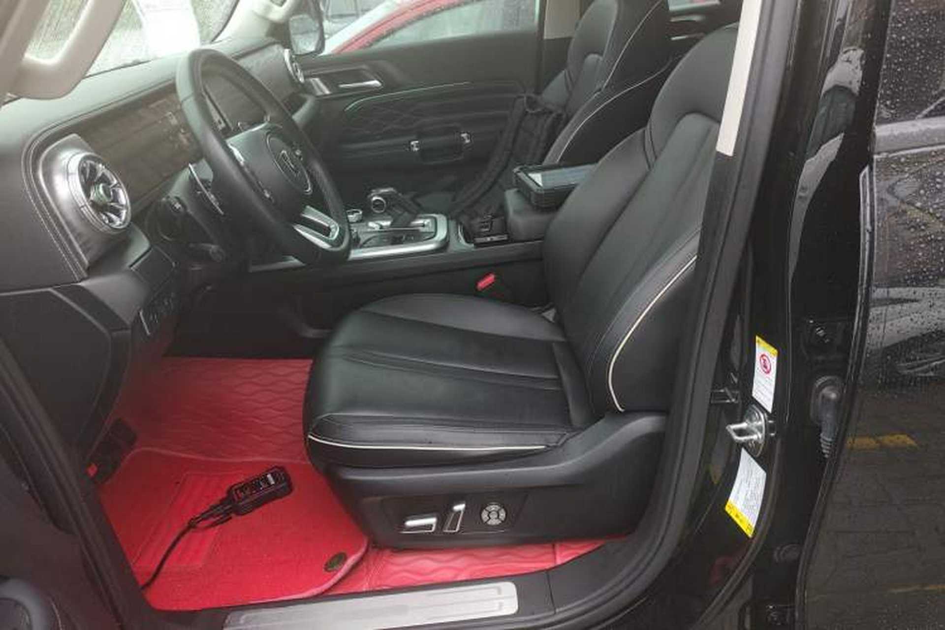 Used Tank 300 2023 2.0T Iron Rider 02 Left Front Seat