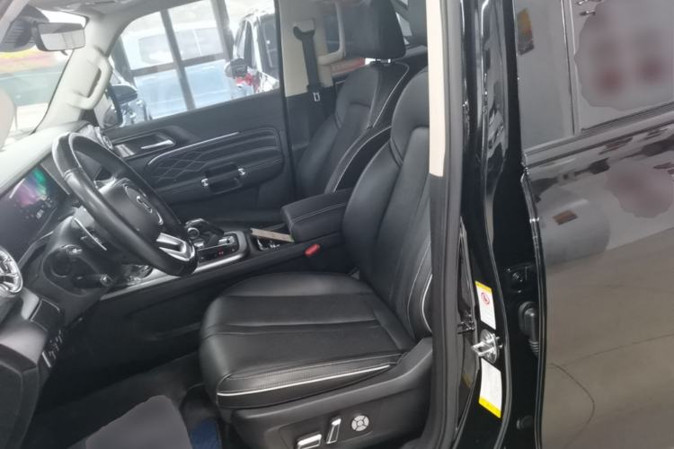 Used Tank 300 2023 Off-Road Edition 2.0T Conqueror Left Front Seat