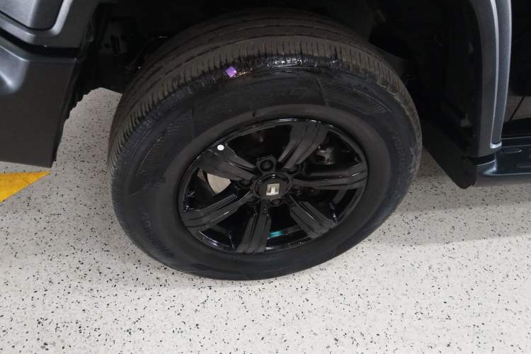 Used Tank 300 2023 Off-Road Edition 2.0T Conqueror Left Front Wheel Hub