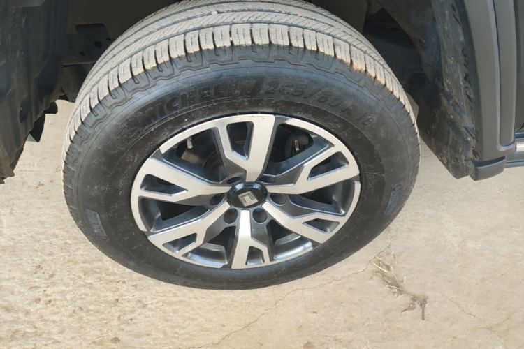 Used Tank 300 2023 City Edition 2.0T—Stylish as Ever Left Front Wheel Hub