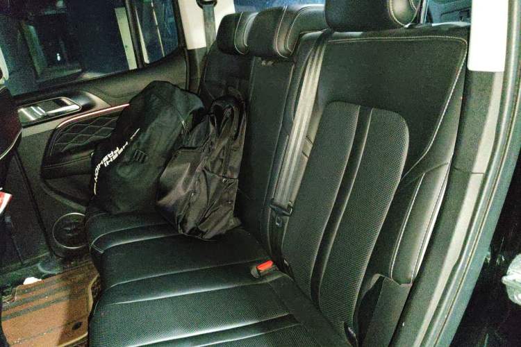 Used Tank 300 2023 Off-Road Edition 2.0T Conqueror Left Rear Seat