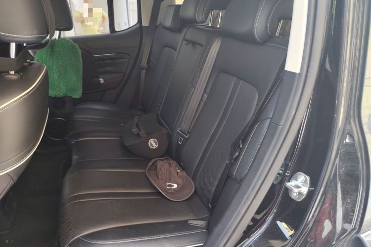 Used Tank 300 2023 City Edition 2.0T—Stylish as Ever Left Rear Seat