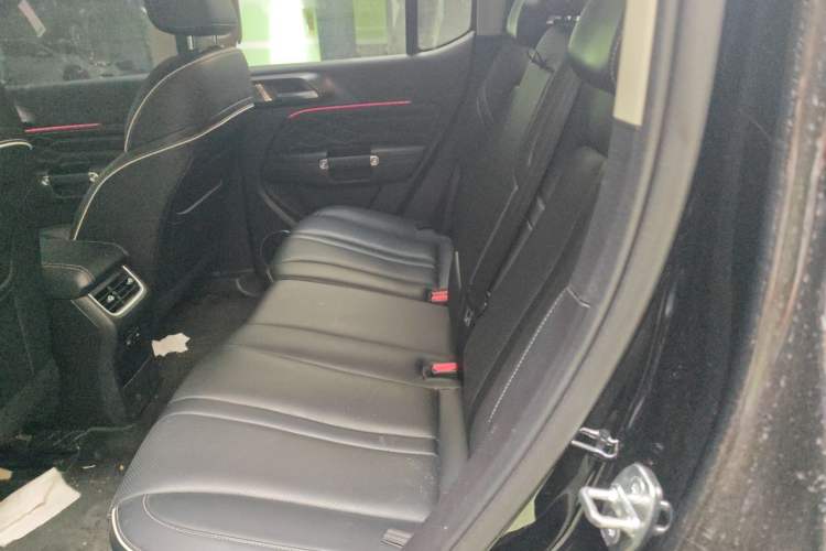 Used Tank 300 2023 Off-Road Edition 2.0T Conqueror Left Rear Seat