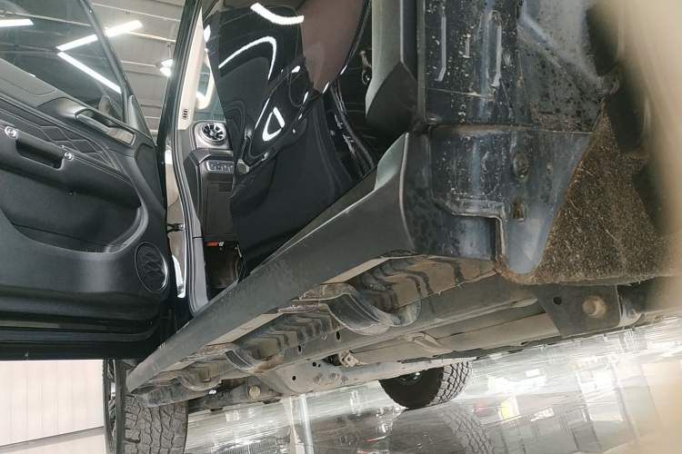 Used Tank 300 2023 Off-Road Edition 2.0T Conqueror Left Side Sill