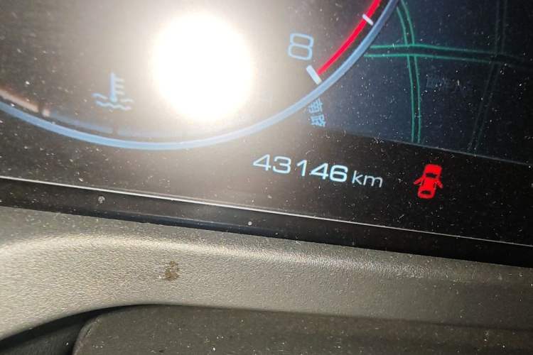 Used Tank 300 2023 2.0T Iron Rider 02 Odometer Close Up