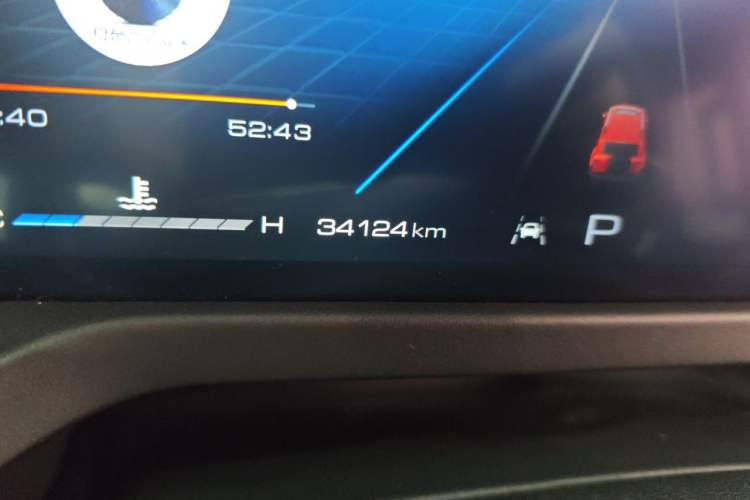 Used Tank 300 2023 City Edition 2.0T—Stylish as Ever Odometer Close Up
