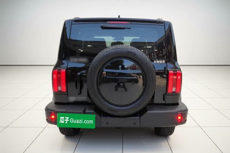 Used Tank 300 2023 City Edition 2.0T—Stylish as Ever Rear