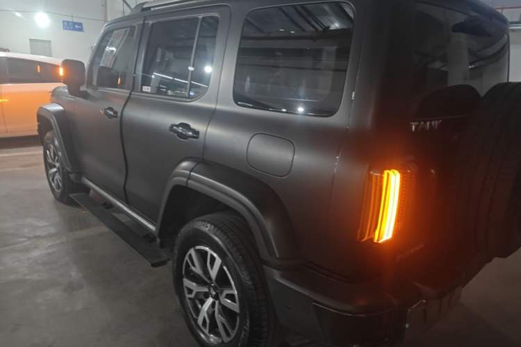 Used Tank 300 2023 City Edition 2.0T—Stylish as Ever Rear Left 45 Deg