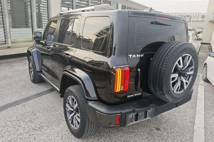 Used Tank 300 2023 City Edition 2.0T—Stylish as Ever Rear Left 45 Deg