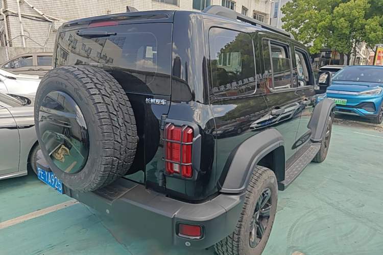Used Tank 300 2023 Off-Road Edition 2.0T Conqueror Rear Right 45 Deg