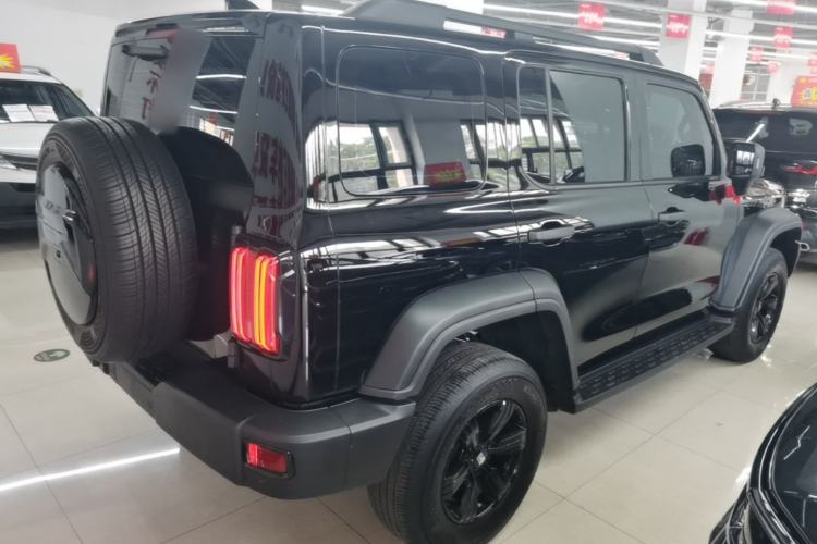 Used Tank 300 2023 Off-Road Edition 2.0T Conqueror Rear Right 45 Deg