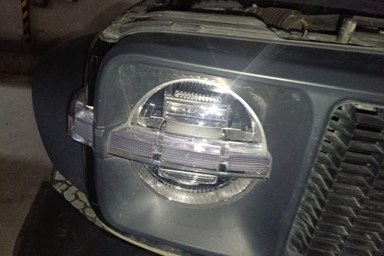 Used Tank 300 2023 2.0T Iron Rider 02 Right Front Headlight