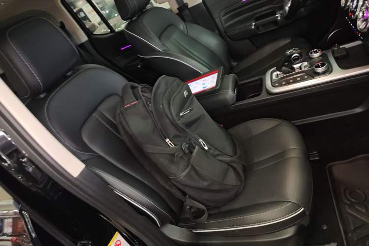 Used Tank 300 2023 City Edition 2.0T My Vision Model Right Front Seat