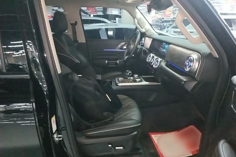 Used Tank 300 2023 Off-Road Edition 2.0T Challenger Right Front Seat