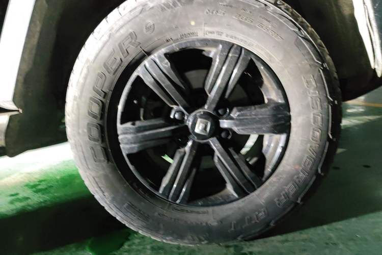 Used Tank 300 2023 Off-Road Edition 2.0T Conqueror Right Front Wheel Hub
