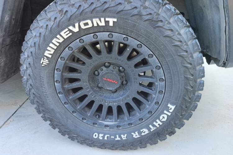 Used Tank 300 2023 Off-Road Edition 2.0T Conqueror Right Front Wheel Hub
