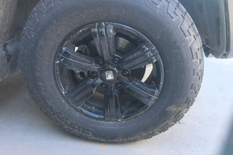 Used Tank 300 2023 Off-Road Edition 2.0T Conqueror Right Front Wheel Hub