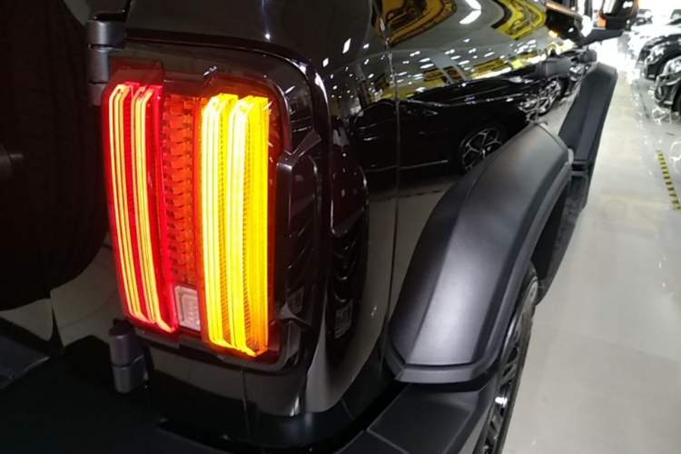 Used Tank 300 2023 Off-Road Edition 2.0T Challenger Right Rear Taillight