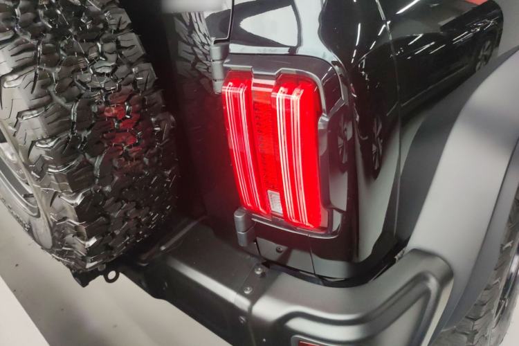 Used Tank 300 2023 2.0T Iron Rider 02 Right Rear Taillight