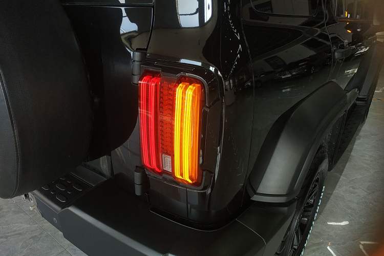 Used Tank 300 2023 Off-Road Edition 2.0T Conqueror Right Rear Taillight