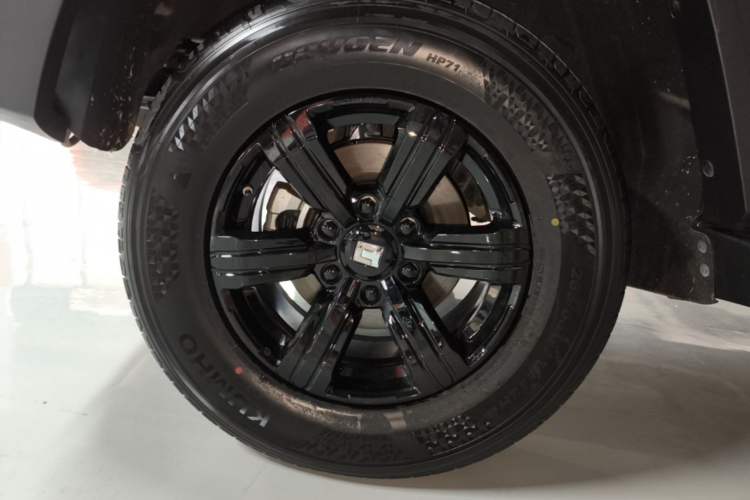 Used Tank 300 2023 Off-Road Edition 2.0T Conqueror Right Rear Wheel Hub