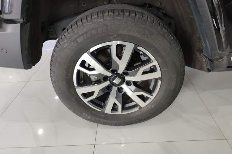 Used Tank 300 2023 City Edition 2.0T—Stylish as Ever Right Rear Wheel Hub