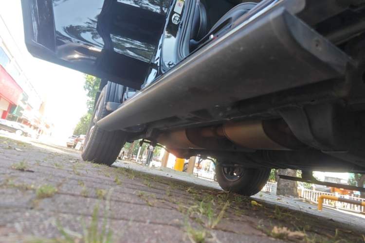 Used Tank 300 2023 City Edition 2.0T—Stylish as Ever Right Side Sill