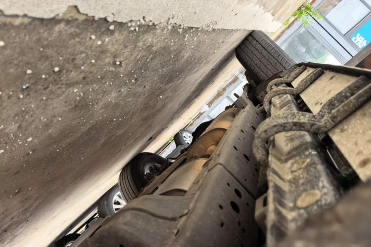 Used Tank 300 2023 Off-Road Edition 2.0T Challenger Right Side Sill