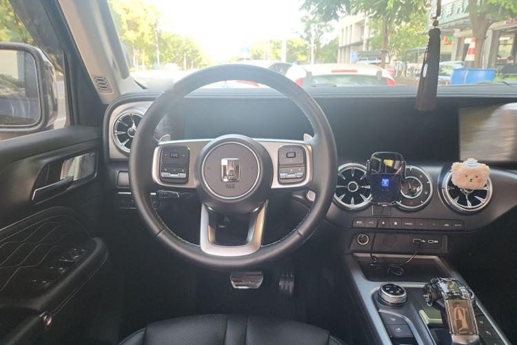 Used Tank 300 2023 City Edition 2.0T—Stylish as Ever Steering Wheel