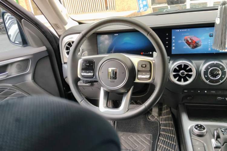 Used Tank 300 2023 Off-Road Edition 2.0T Challenger Steering Wheel