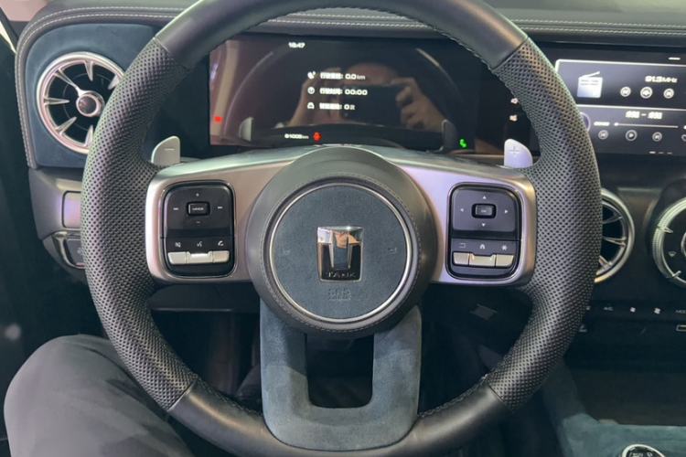 Used Tank 300 2023 City Edition 2.0T—Stylish as Ever Steering Wheel