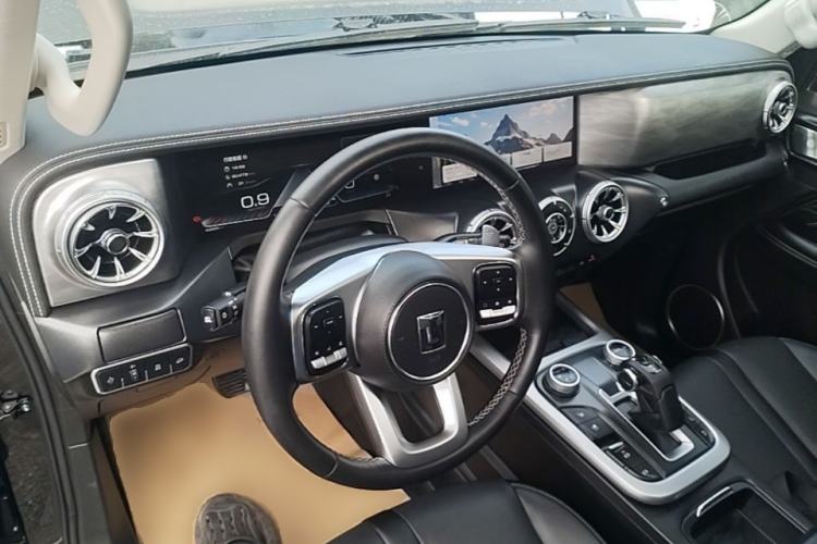 Used Tank 300 2023 City Edition 2.0T—Stylish as Ever Steering Wheel