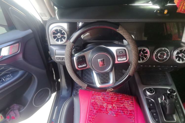 Used Tank 300 2023 City Edition 2.0T—Stylish as Ever Steering Wheel