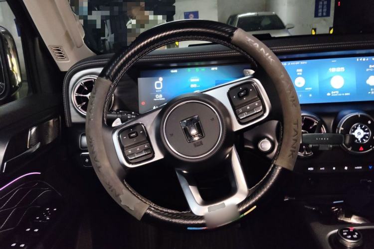 Used Tank 300 2023 City Edition 2.0T—Stylish as Ever Steering Wheel