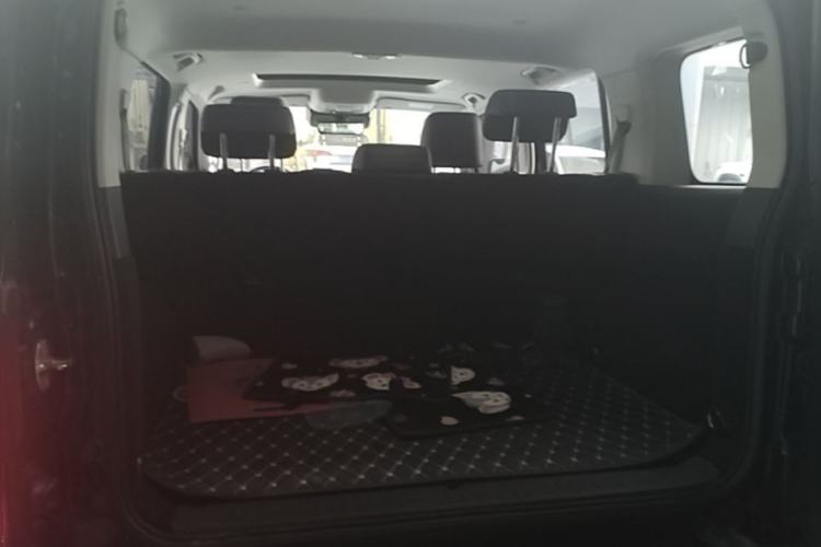 Used Tank 300 2023 City Edition 2.0T—Stylish as Ever Trunk