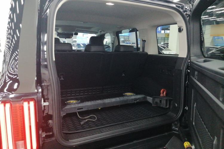 Used Tank 300 2023 Off-Road Edition 2.0T Conqueror Trunk