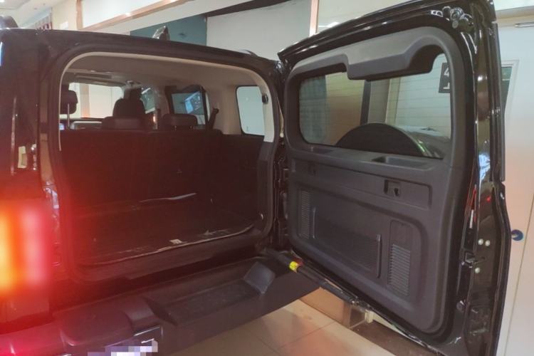 Used Tank 300 2023 Off-Road Edition 2.0T Conqueror Trunk