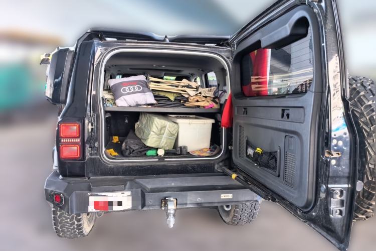 Used Tank 300 2023 Off-Road Edition 2.0T Conqueror Trunk