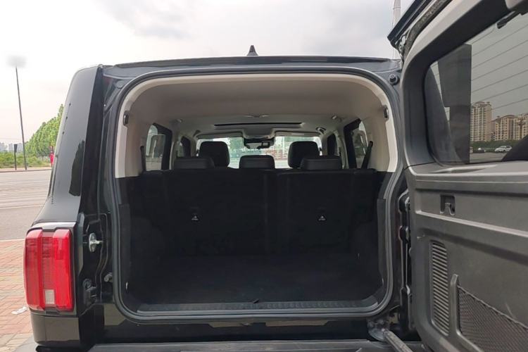 Used Tank 300 2023 Off-Road Edition 2.0T Conqueror Trunk