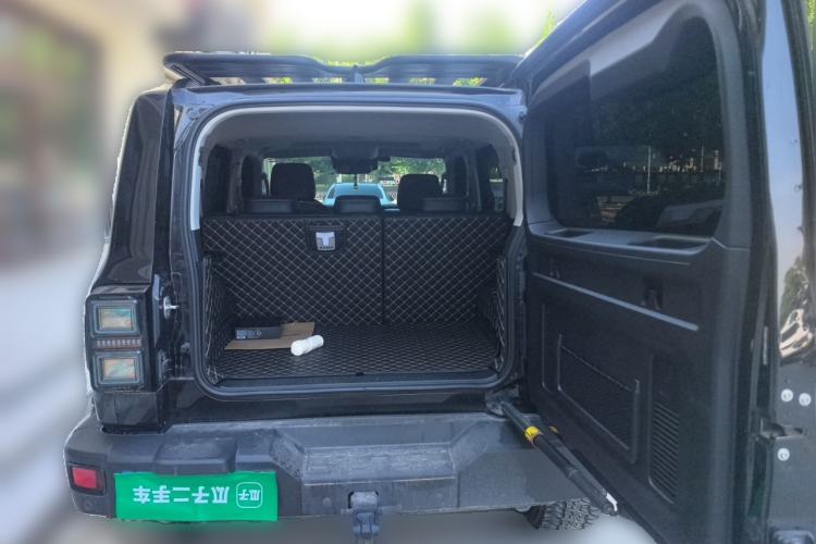 Used Tank 300 2023 Off-Road Edition 2.0T Conqueror Trunk