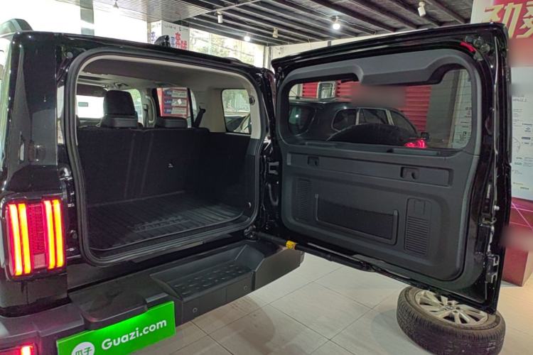 Used Tank 300 2023 Off-Road Edition 2.0T Conqueror Trunk