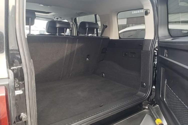 Used Tank 300 2023 City Edition 2.0T—Stylish as Ever Trunk