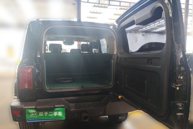 Used Tank 300 2023 Off-Road Edition 2.0T Conqueror Trunk